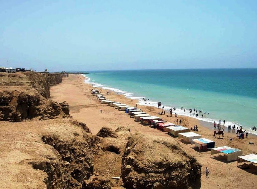 Hawke's Bay Beach, Pakistan, Pakistan